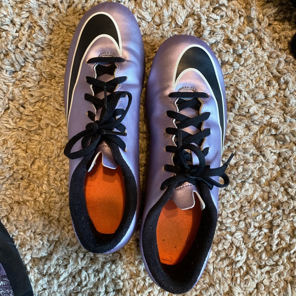 nike soccer cleats